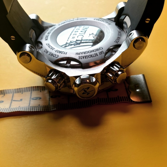 men watch - Picture 4 of 12